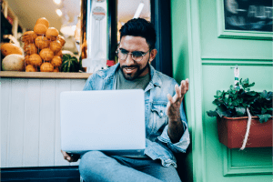 Handling Negative Reviews as a Freelancer