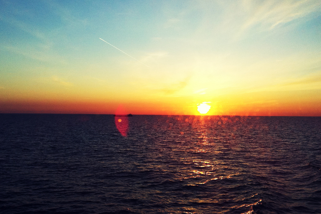 Home and Away: Australia Is a Top Export Destination for UK eBayers Home and Away - Australia Is a Top Export Destination for UK eBayers