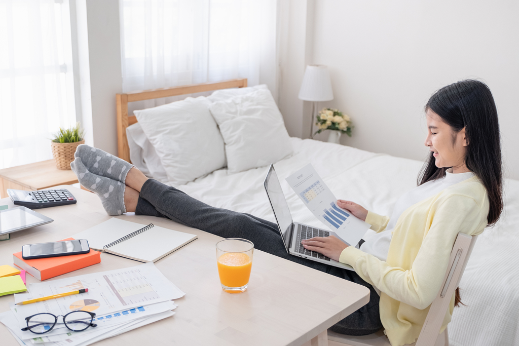 New Research Reveals Reality of Working from Home New Research Reveals Reality of Working from Home
